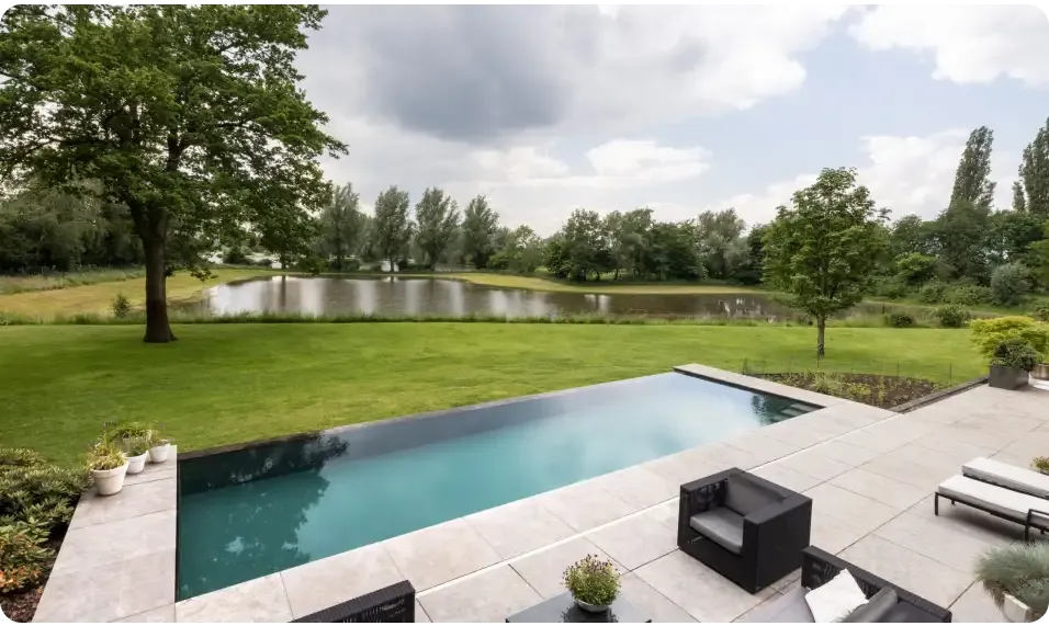 Ovanmark PP pool med oändlighetskant, 20mm skimmer och turkost vatten